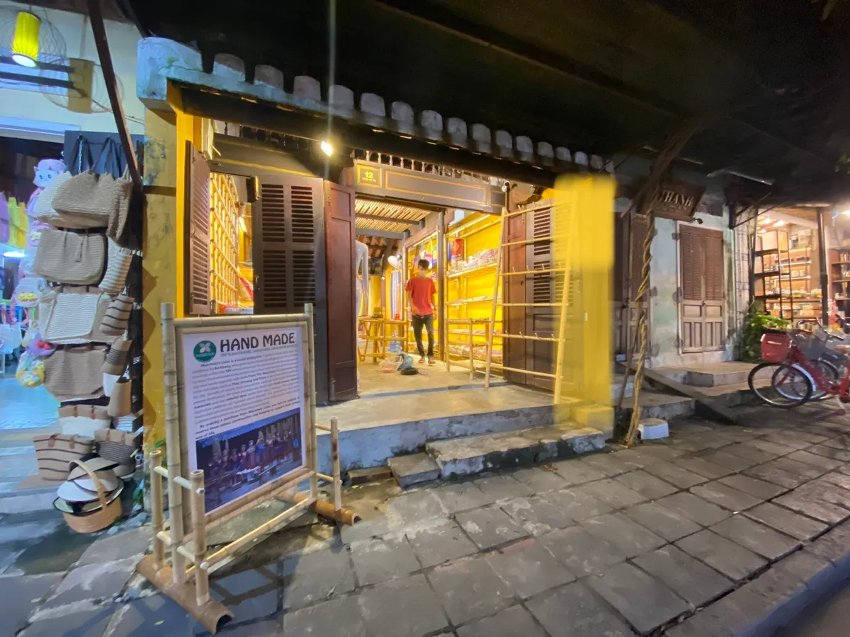 Mountain’s Color 3 Hoi An Handmade Shop
