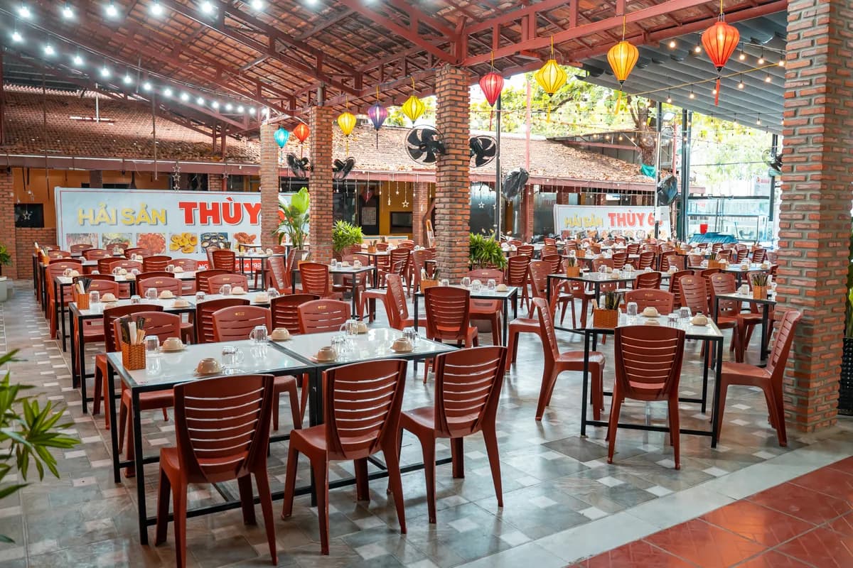 Nhà Hàng Hải Sản THUỲ 66 - Trần Phú