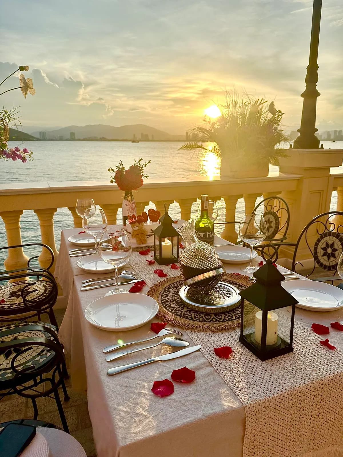The Bistro - TPT Wine House - Vinpearl Habour