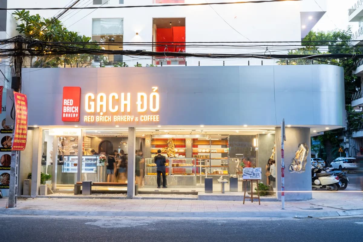 Gạch Đỏ Bakery & Coffee