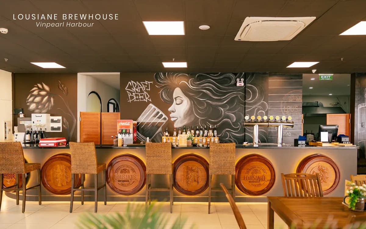 Lousiane Brewhouse Vinpearl Harbour Restaurant & Craft Beer