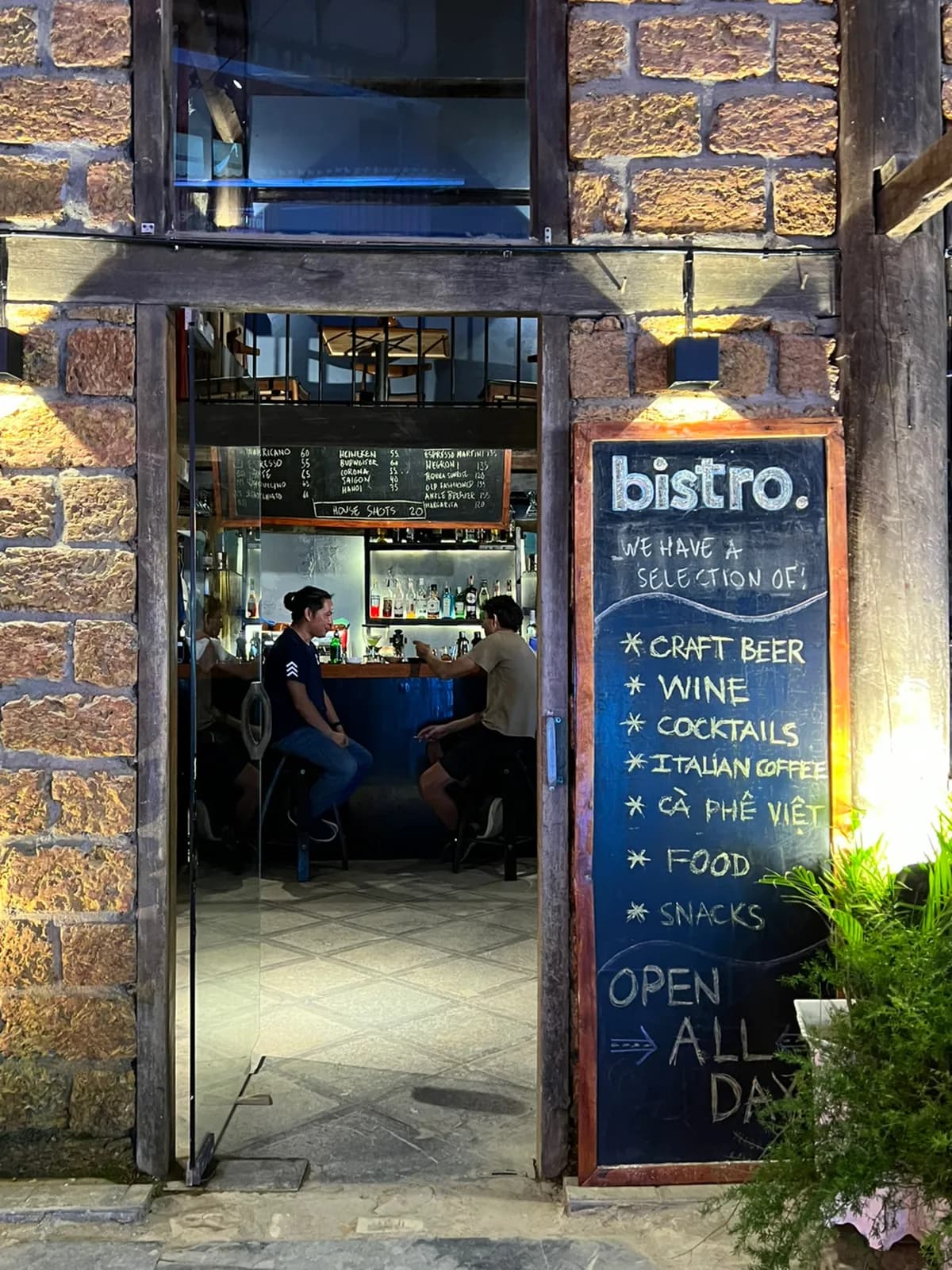 bistro.sapa - Bar & Eatery