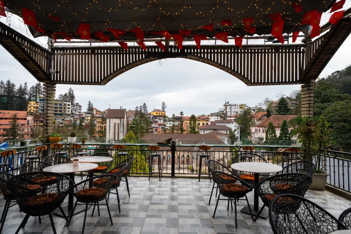 Bình Minh Coffee Skyview Sapa